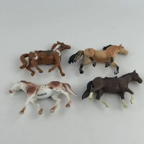 Popak New Ray Plastic Toy Horse Figures Set of 4 PVC - Picture 14 of 16